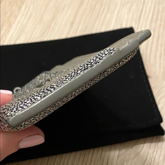 Chanel Stringray Cardholder - Picture 7 of 10